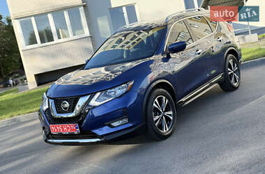 Внедорожник / Кроссовер Nissan Rogue 2018 в Виннице
