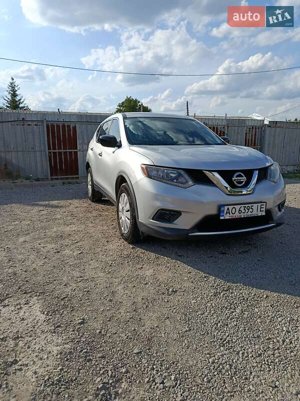 Позашляховик / Кросовер Nissan Rogue 2016 в Балаклії