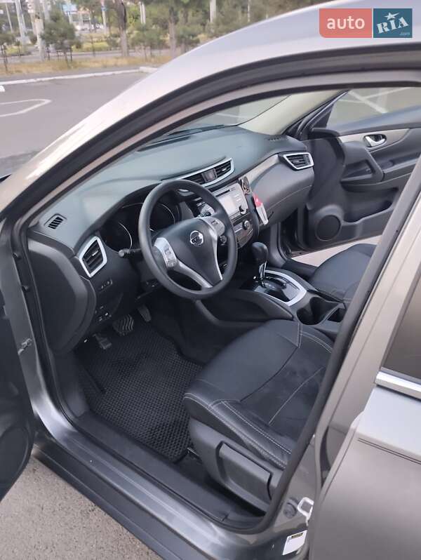 Внедорожник / Кроссовер Nissan Rogue 2015 в Одессе