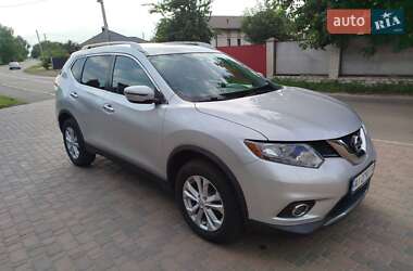 Внедорожник / Кроссовер Nissan Rogue 2016 в Борисполе