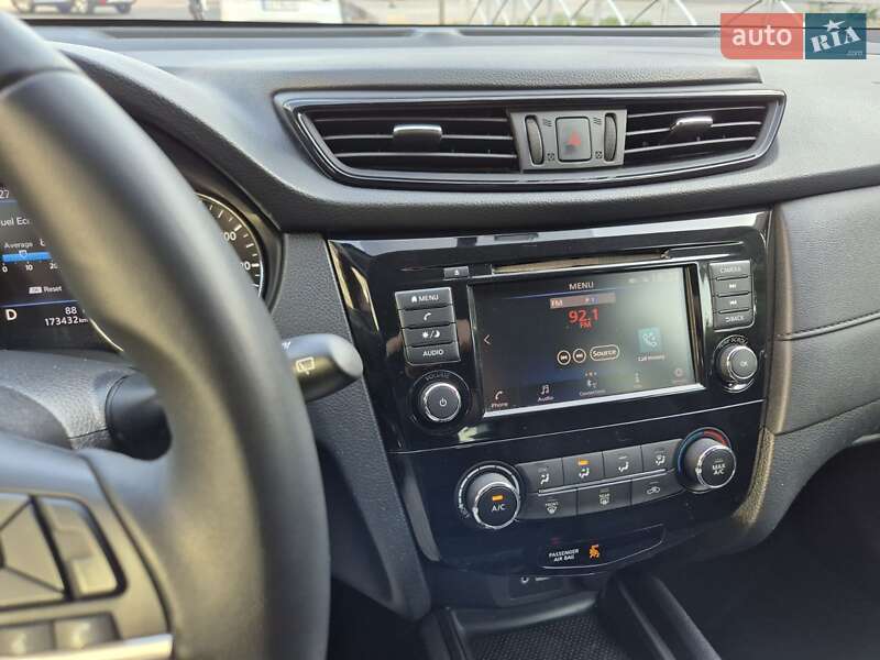Внедорожник / Кроссовер Nissan Rogue 2017 в Черкассах фото 4 Внедорожник / Кроссовер Nissan Rogue 2017 в Черкассах