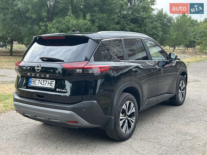 Позашляховик / Кросовер Nissan Rogue 2023 в Києві