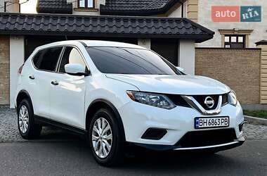 Внедорожник / Кроссовер Nissan Rogue 2016 в Львове