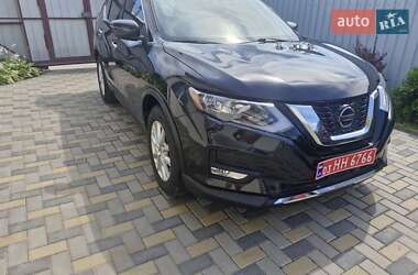 Внедорожник / Кроссовер Nissan Rogue 2018 в Кременчуге