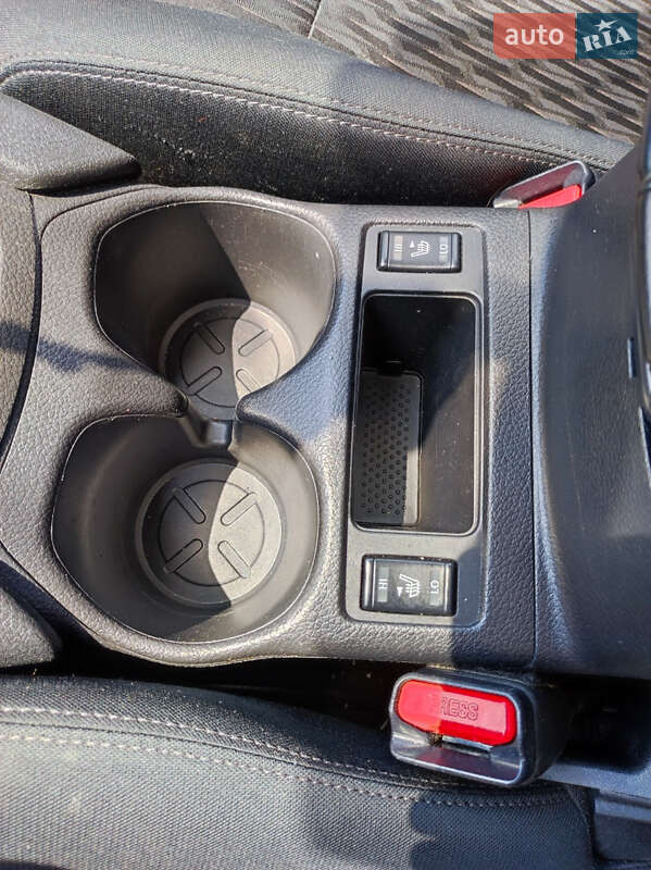 Внедорожник / Кроссовер Nissan Rogue 2018 в Жидачове