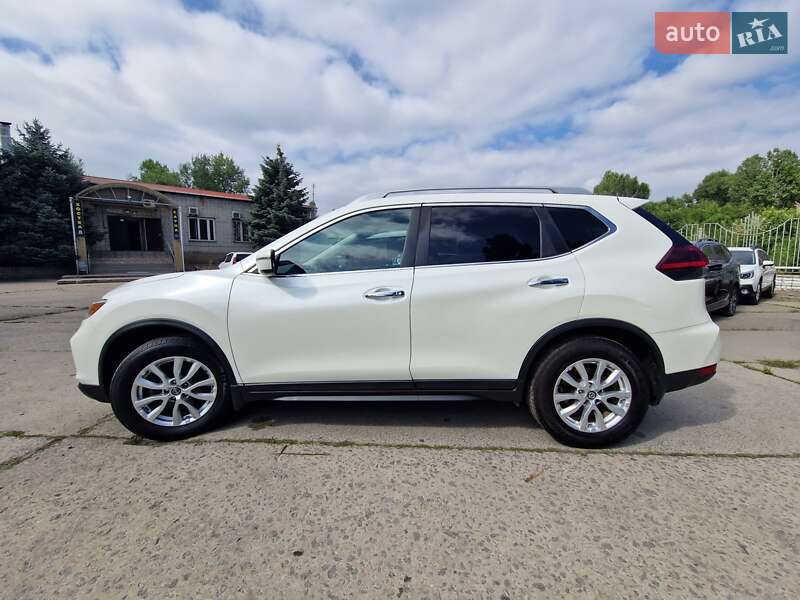 Позашляховик / Кросовер Nissan Rogue 2018 в Дніпрі