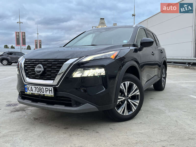 Позашляховик / Кросовер Nissan Rogue 2023 в Києві