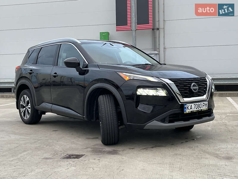 Позашляховик / Кросовер Nissan Rogue 2023 в Києві
