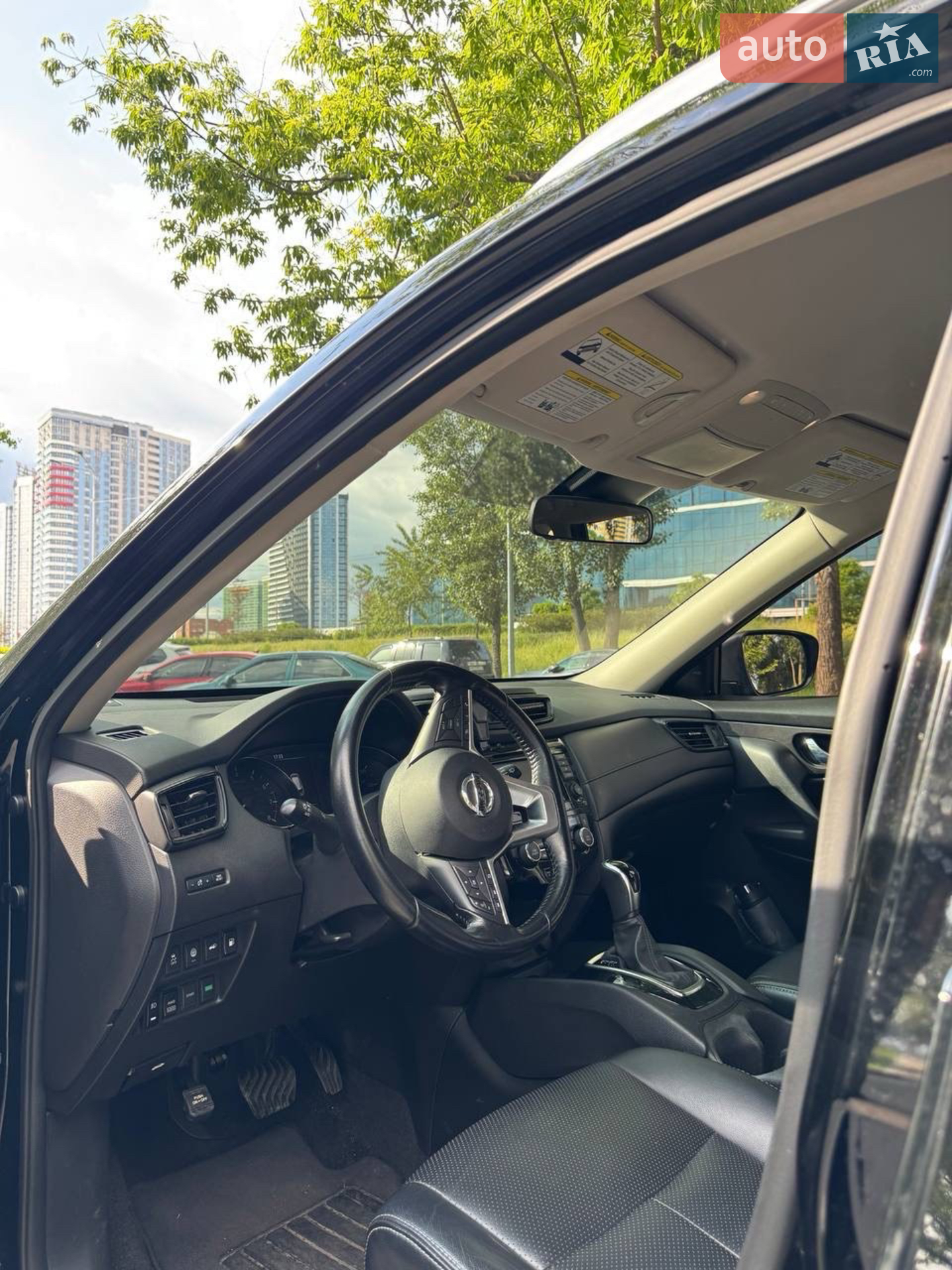 2019 Nissan Rogue - мініатюра 8