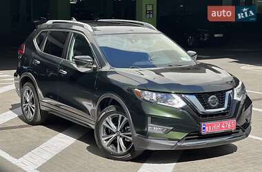 Позашляховик / Кросовер Nissan Rogue 2019 в Києві