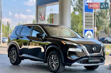 Позашляховик / Кросовер Nissan Rogue 2021 в Миколаєві
