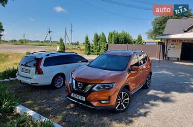 Внедорожник / Кроссовер Nissan Rogue 2018 в Сумах