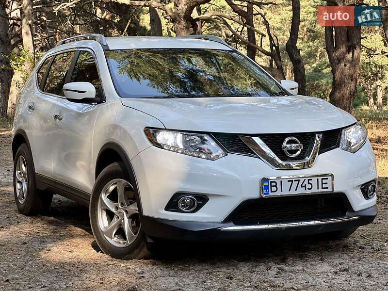 Внедорожник / Кроссовер Nissan Rogue 2015 в Горишних Плавнях фото 3 Внедорожник / Кроссовер Nissan Rogue 2015 в Горишних Плавнях