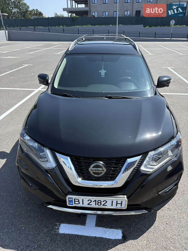 Позашляховик / Кросовер Nissan Rogue 2018 в Полтаві фото 2 Позашляховик / Кросовер Nissan Rogue 2018 в Полтаві