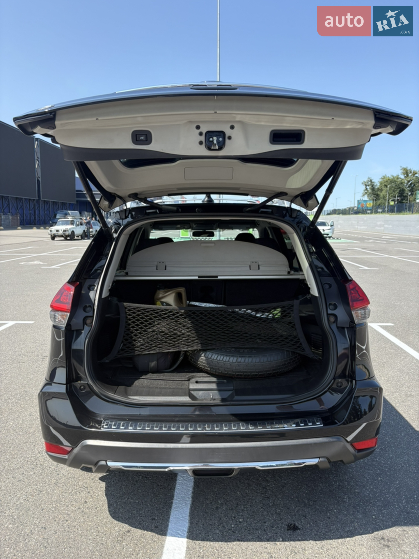 2018 Nissan Rogue - мініатюра 9