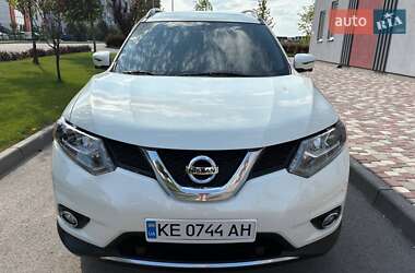 Внедорожник / Кроссовер Nissan Rogue 2016 в Днепре