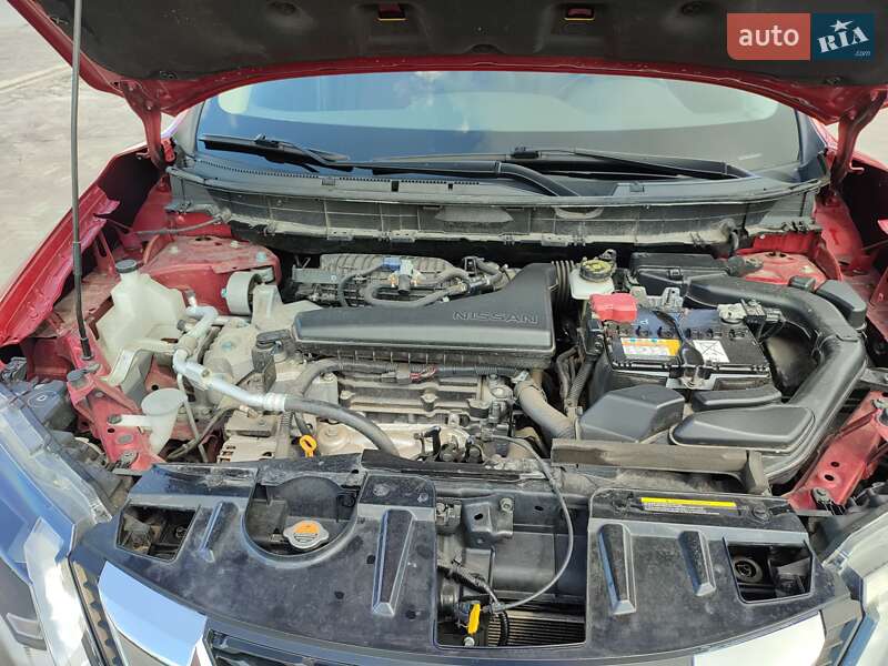 Внедорожник / Кроссовер Nissan Rogue 2017 в Харькове
