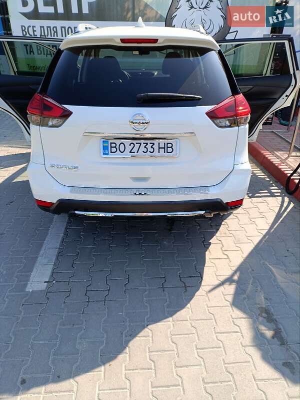 Внедорожник / Кроссовер Nissan Rogue 2016 в Тернополе фото 17 Внедорожник / Кроссовер Nissan Rogue 2016 в Тернополе