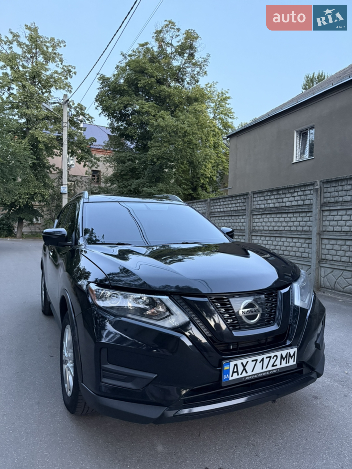 2017 Nissan Rogue - мініатюра 2