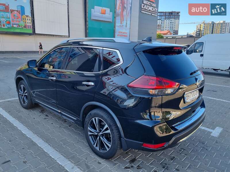 Позашляховик / Кросовер Nissan Rogue 2017 в Одесі