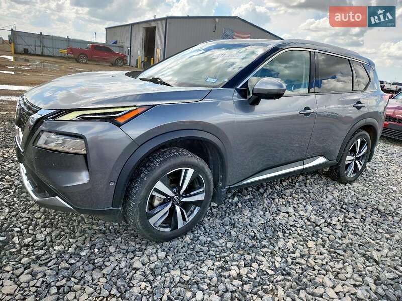 Nissan Rogue 2020