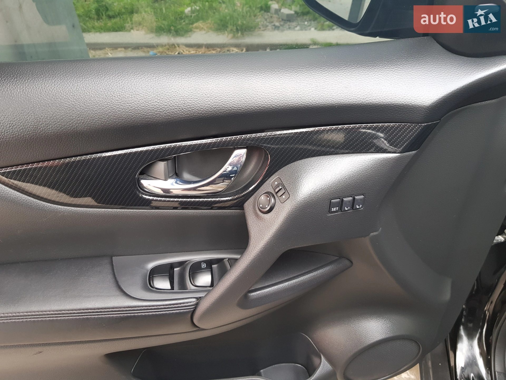 2017 Nissan Rogue - мініатюра 22