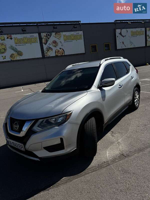 Позашляховик / Кросовер Nissan Rogue 2017 в Києві фото 5 Позашляховик / Кросовер Nissan Rogue 2017 в Києві