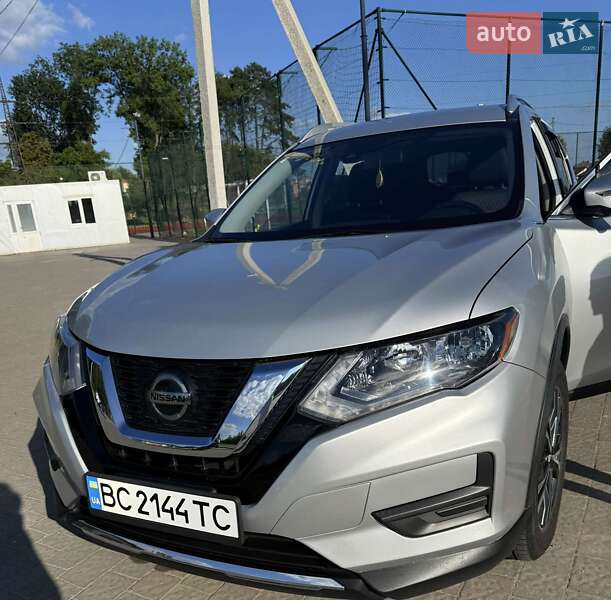 Nissan Rogue 2019