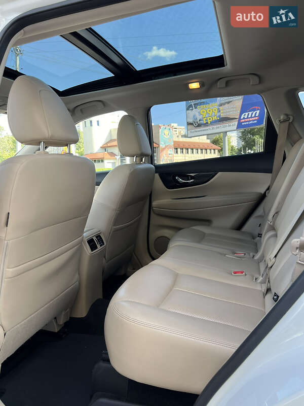 Позашляховик / Кросовер Nissan Rogue 2018 в Броварах