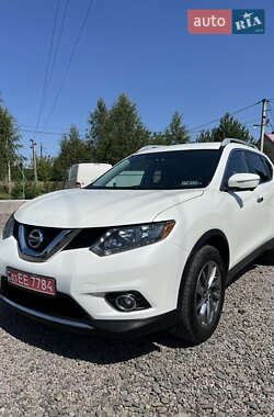 Внедорожник / Кроссовер Nissan Rogue 2015 в Луцке
