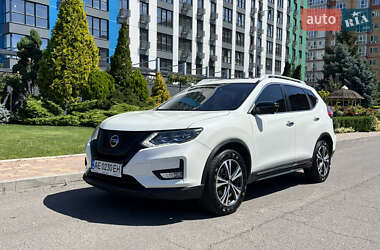Позашляховик / Кросовер Nissan Rogue 2018 в Дніпрі