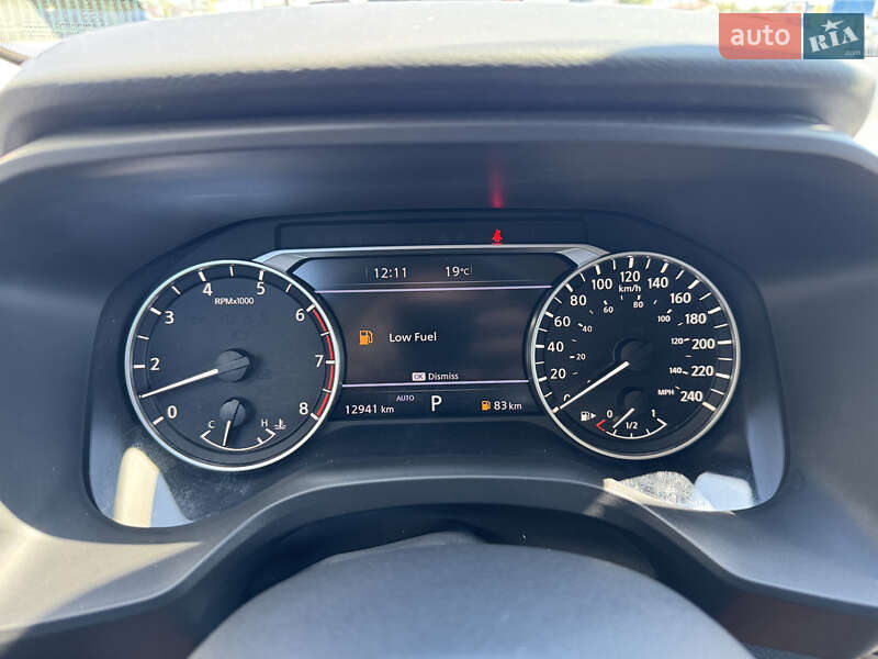 Позашляховик / Кросовер Nissan Rogue 2024 в Києві