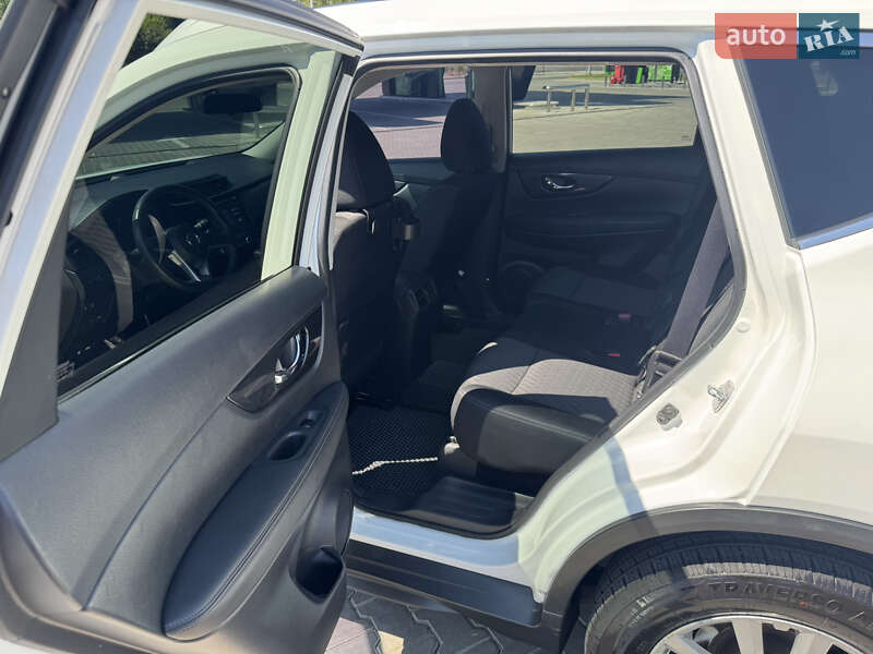 Внедорожник / Кроссовер Nissan Rogue 2017 в Одессе фото 16 Внедорожник / Кроссовер Nissan Rogue 2017 в Одессе