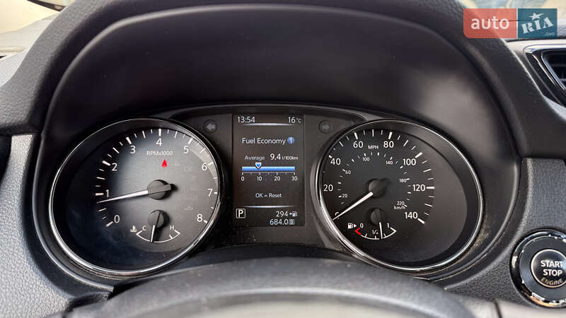 Внедорожник / Кроссовер Nissan Rogue 2016 в Киеве