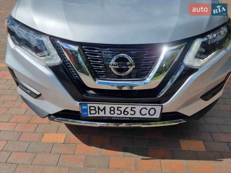 Позашляховик / Кросовер Nissan Rogue 2018 в Сумах