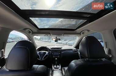 Внедорожник / Кроссовер Nissan Rogue 2014 в 