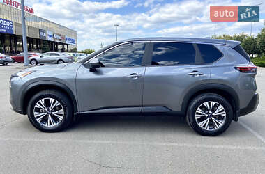 Внедорожник / Кроссовер Nissan Rogue 2023 в 