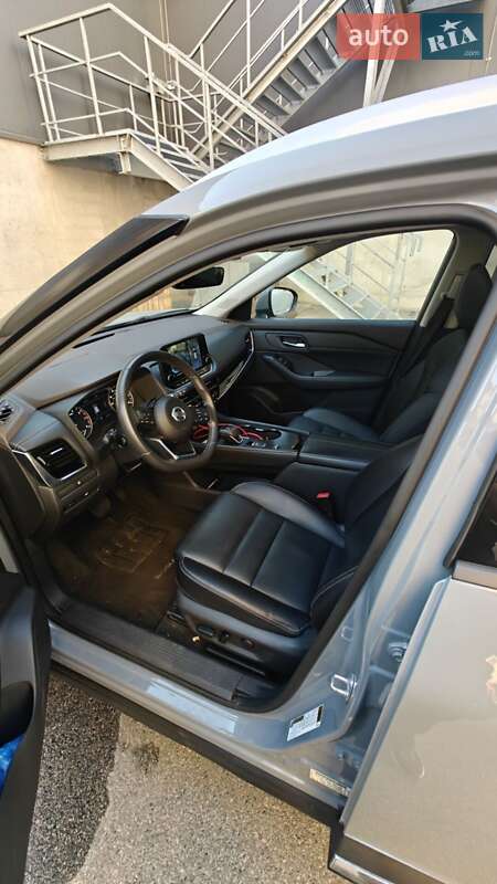 Позашляховик / Кросовер Nissan Rogue 2022 в Києві