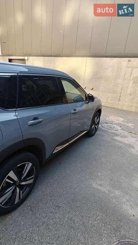 Позашляховик / Кросовер Nissan Rogue 2022 в Києві