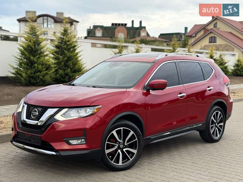 Внедорожник / Кроссовер Nissan Rogue 2017 в Одессе