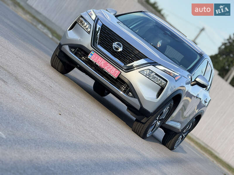 Позашляховик / Кросовер Nissan Rogue 2021 в Києві