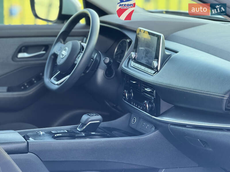 Позашляховик / Кросовер Nissan Rogue 2021 в Києві