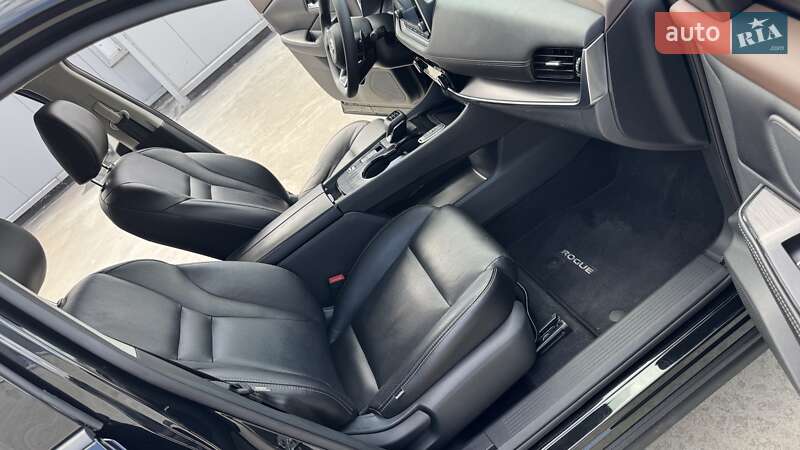 Позашляховик / Кросовер Nissan Rogue 2021 в Києві