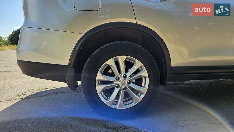 Позашляховик / Кросовер Nissan Rogue 2016 в Кропивницькому