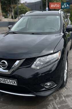 Внедорожник / Кроссовер Nissan Rogue 2016 в Запорожье