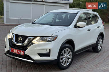 Позашляховик / Кросовер Nissan Rogue 2018 в Лубнах