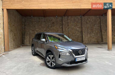 Позашляховик / Кросовер Nissan Rogue 2021 в Києві