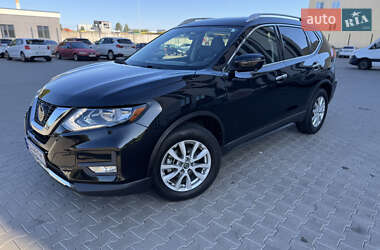 Внедорожник / Кроссовер Nissan Rogue 2018 в Киеве