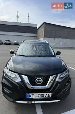 Внедорожник / Кроссовер Nissan Rogue 2018 в Киеве