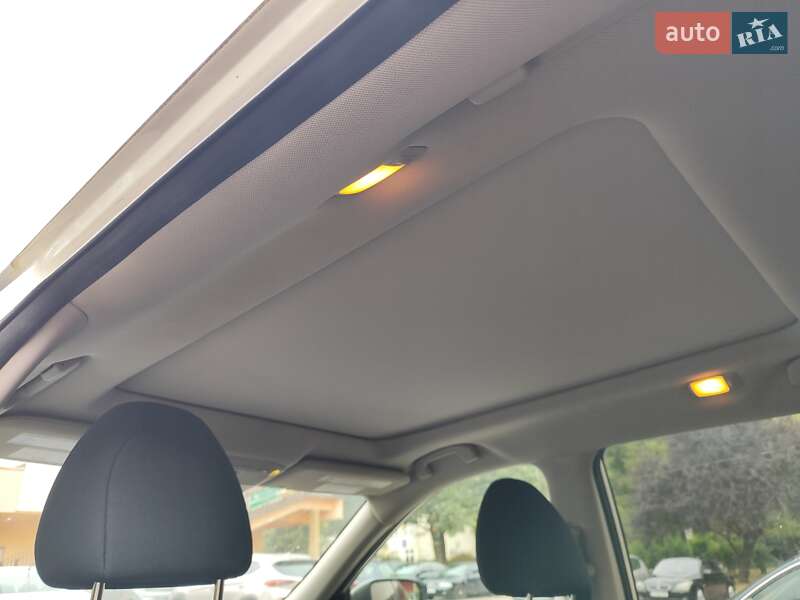 Внедорожник / Кроссовер Nissan Rogue 2017 в Киеве